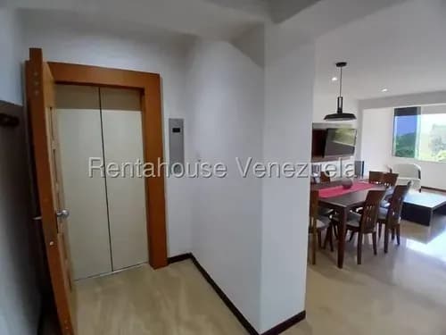 Aa Apartamento En Alquiler Lomas Del Club Hipico Amoblado Mls #26-14744