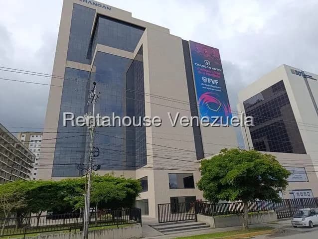 Comercial (Local Comercial) en Alquiler en Zona Este, Lara