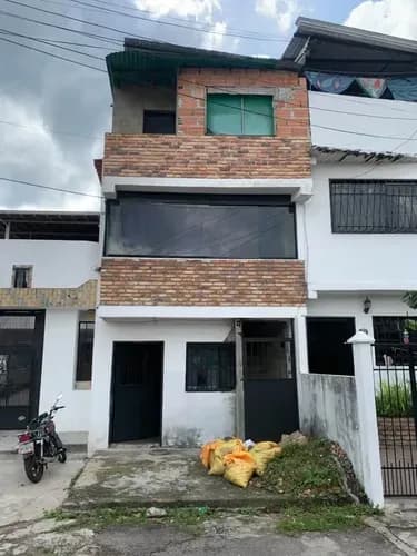 Casa En Venta En Pueblo Nuevo Ms
