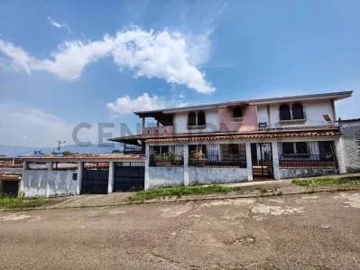 Venta Casa Pueblo Nuevo