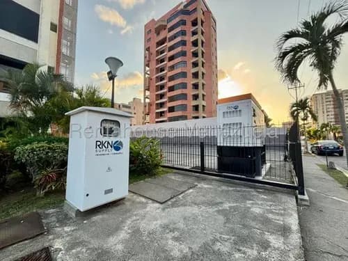 María Valera Alquila Hermosa Oficina Comercial Al Este De Barquisimeto, Cómoda Y Amplia, Ideal Para Cualquier Tipo De Negocio.