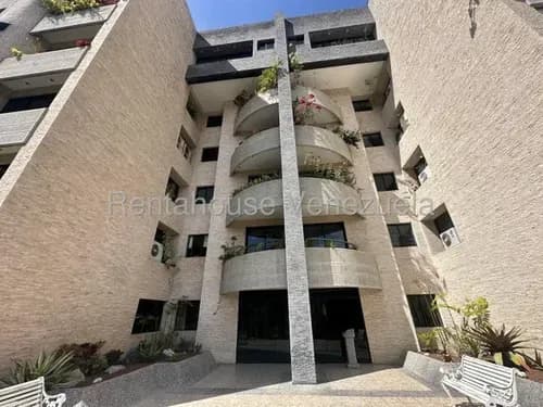 Apartamento Venta En Urb Miranda 26-9509