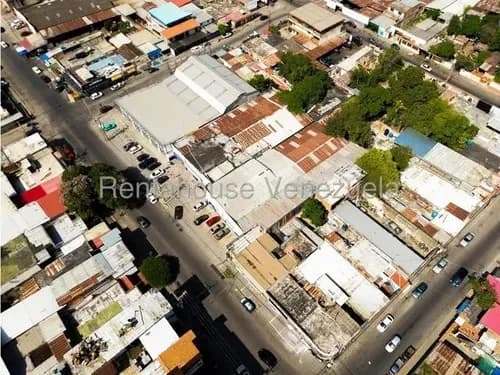 Galpon En Alquiler En Barquisimeto Zona Centro Codigo 2 6 1 9 3 0 8 Mildred Potencia Tu Negocio En El Corazón De Barquisimeto Ubicación Imbatible, Amplitud Y Capacidad Eléctrica En Un Solo Lugar. Este