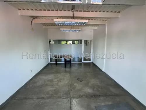 Csalad Comercial (oficina) En Alquiler En Santa Mónica, Distrito Metropolitano