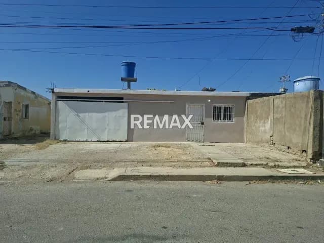 Casa en Venta. urb. Sabana Grande