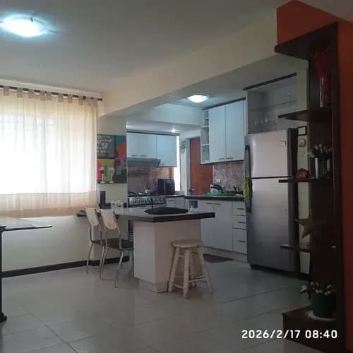 Apartamento En Venta Oportunidad En Excelente Zona De Maracaibo Con Bonita Vista Semiamoblado Cerca Del Parque Vereda Del Lago Av 5 De Julio Sector El Milagro Piso 10 129 M2.