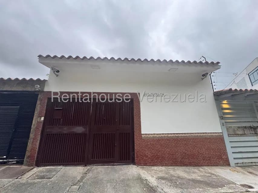Casa (Duplex) en Venta en La Trinidad, Distrito Metropolitano