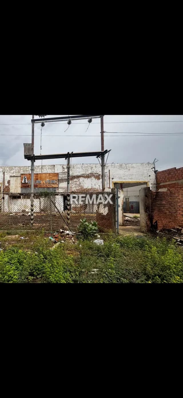 Infraestructura de Galpón en Venta Zona Industrial Sur