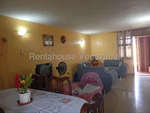 Apartamento En Venta En Zona Oeste Mls #26-13674 R.q