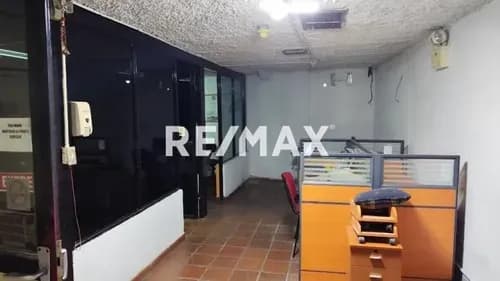 ¡múdate Ya! en Alquiler Galpón Listo Para Producir en Bella Vista. ¡ Negociable ! Rg