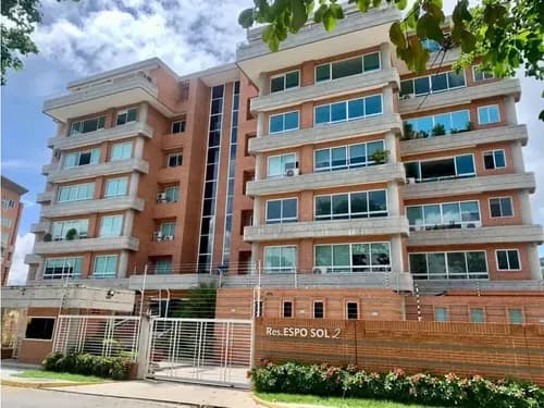 Apartamento En Venta: Lomas Del Sol, Los Naranjos.