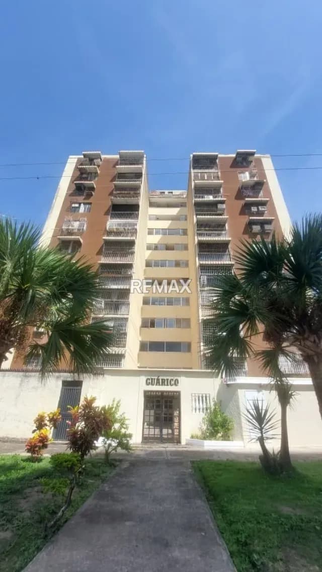 Apartamento en Venta Urb. Base Aragua