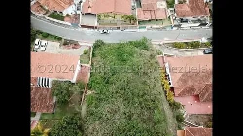 Terreno En Venta En Prados Del Este Calle Cerrada 1582 Metros Angela Tochon