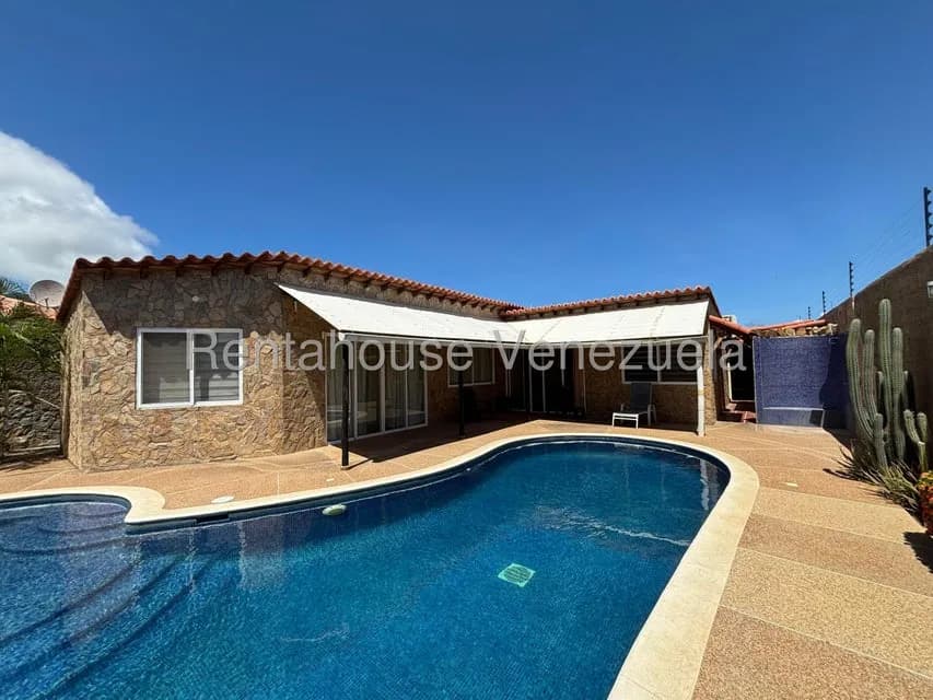 Casa (1 Nivel) en Venta en Playa El Agua, Nueva Esparta