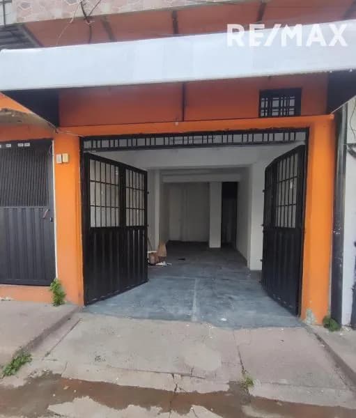 SE ALQUILA LOCAL COMERCIAL EN BARRIO SUCRE