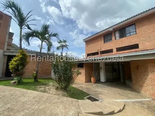 Apto Tipo Casa En Oripoto: 154,67m2, 3hab Con Baño, 4baños, Terraza, 2 Estudios. Pisos Cemento Pulido, Bañera Chill Out Y Pozo De Agua Profundo. Condominio Cerrado Con Máxima Seguridad.
