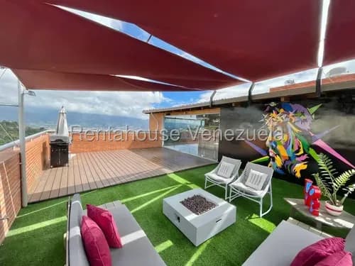 Af- Apartamento Penthouse En Venta En Los Naranjos Del Cafetal, Remodelado, Con Terraza, Hermosa Vista Panorámica