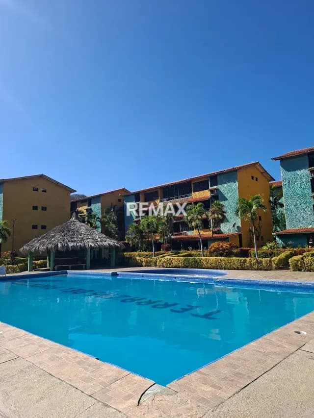 En alquiler cómodo apartamento en el Conjunto Residencial Terrazas del Puerto