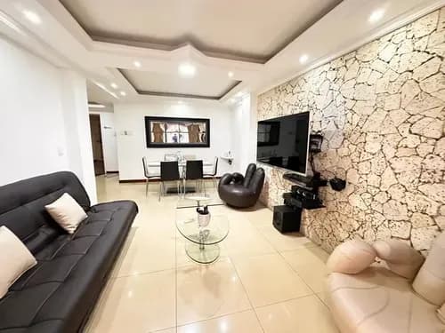 Las Delicias De Sabana Grande Cerca De Plaza Venezuela Apartamento Remodelado En Alquiler