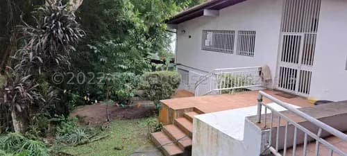 Casa En Venta En Alto Hatillo 26-20230