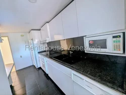 Sb En Alquiler Esta Exclusiva Propiedad De 73 Mts2 Se Encuentra Ubicada En El Prestigioso Edificio De La Urbanización La Castellana