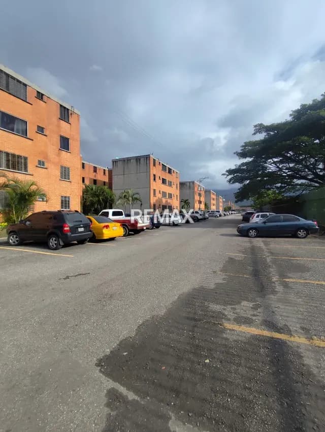 APARTAMENTO EN ALQUILER AMOBLADO Y EQUIPADO EN TULIPAN, SAN DIEGO