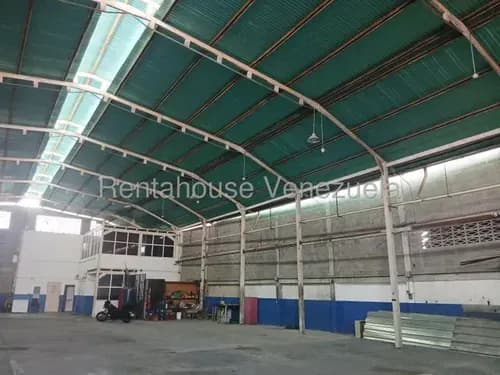 Inmuebles Milagros Nazareth Galpon Industrial En Alquiler En Barquisimeto Lara Zona Centro. Codigo Del Inmueble 26-15044 Economica Comercial Economico