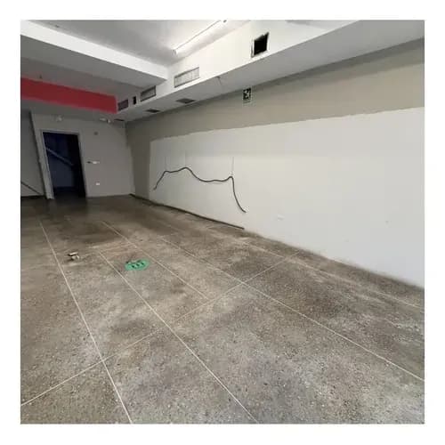 (#1321) Local Comercial De 228 M2 En La Calle Sucre De Baruta
