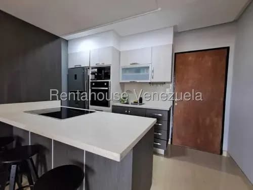 Mp En La Urb. Agua Blanca, Residencias Otama Suites, Se Alquila Acogedor Y Moderno Apartamento De 58 M2, Excelente Distribucion Y Agradable Vista, Amoblado Y Equipado. Agua Blanca Valencia