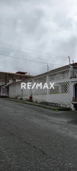 Casa en venta en ejido sector el ceibal.