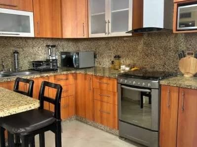 Century 21 Las Olas, ofrece Apartamento en Alquiler Vacacional en Lechería: