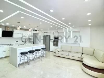 Venta Penthouse Conjunto Residencial Los Veleros