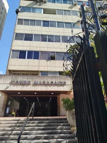 Alquiler De Cubículo Torre Maracaibo