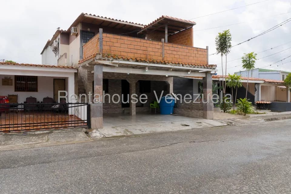 Casa (Duplex) en Venta en Villas Trabsider, Lara