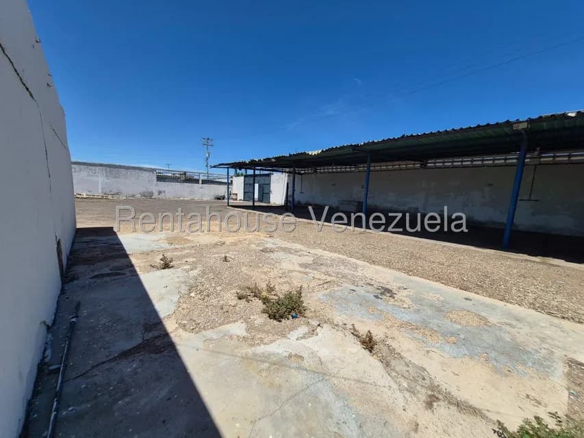 Comercial (Galpon - Deposito) en Venta en Nuevo Pueblo, Falcon