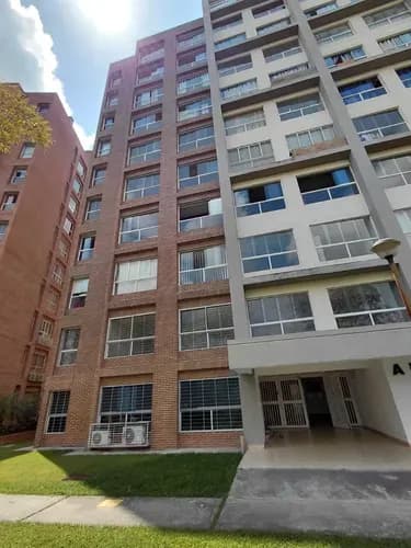 Vendo Apartamento Miravila Con Piscina 1 Hab + 1 Convertirble