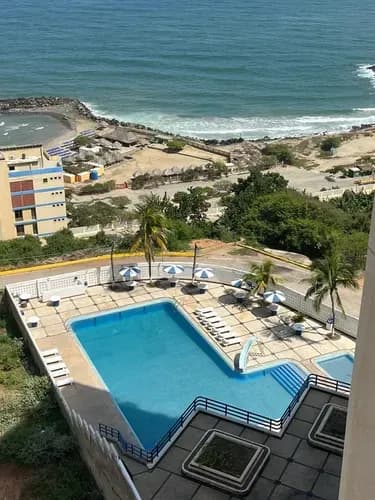Playa Grande Se Vende , Bonito Y Cómodo Apartamento Para Vivir O Vacacionar, Posee Una Habitación, Dos Baños, Cocina, Aire, Wifi , Tanque , Lavadora, Vista, Piscina. Cita Al Whatsapp