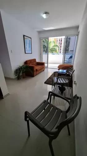 Alquiler De Apartamento Amoblado En Valencia Las Chimeneas