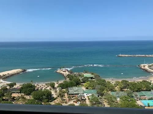 Playa Grande 98mts, 3 Habitaciones/2baños/vista Al Mar.