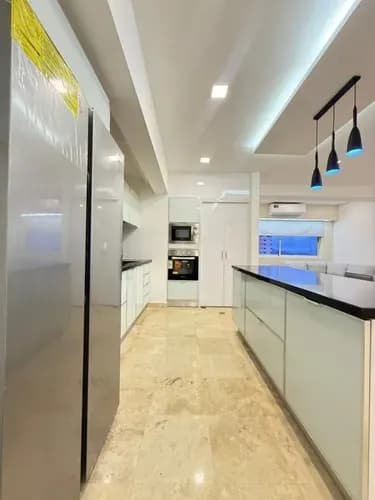 Apartamento En Alquiler De Lujo Res Cronus Country Club En El Parral Jc-lp
