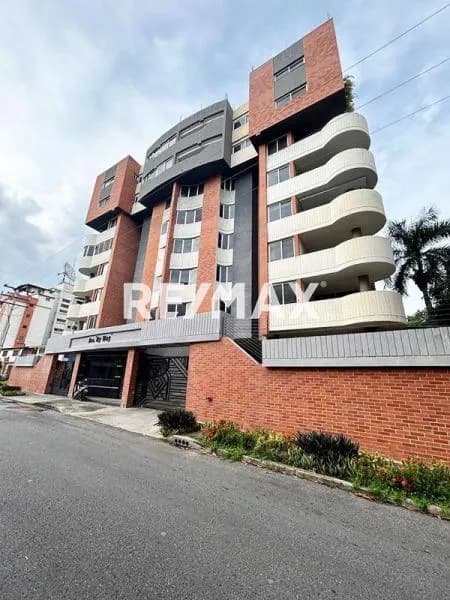 EN VENTA APARTAMENTO EN LA SOLEDAD, RESD. MY WAY