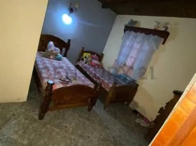 Venta de Amplia Casa en la Colonia Tova