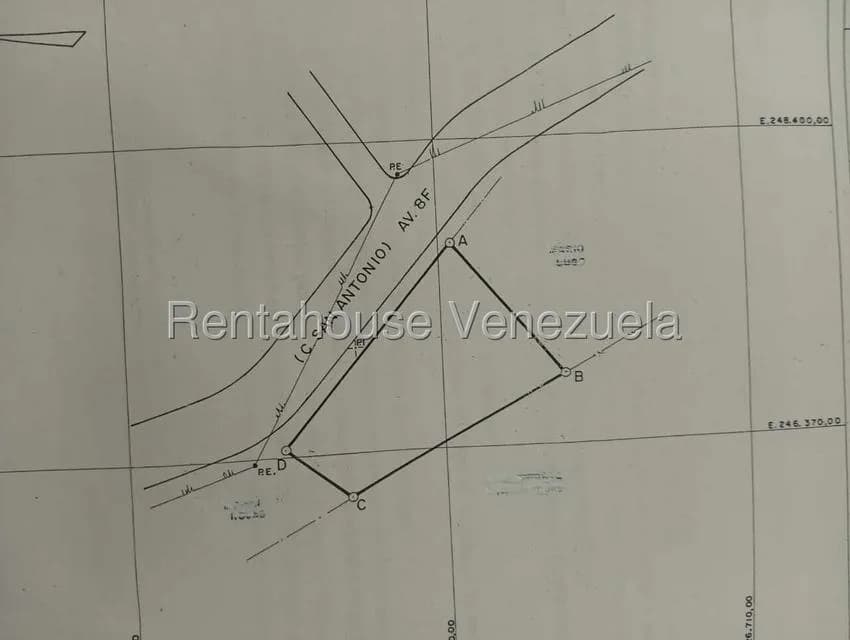 Terreno (Residencial) en Venta en Carretera O, Zulia