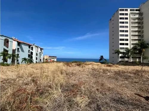 Venta Terreno 3246m2 La Guaira, Urb. La Llanada