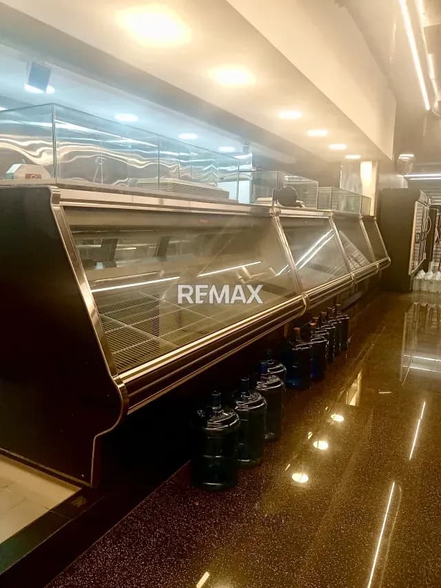 Local Comercial en ALQUILER en Lomas de La Lagunita