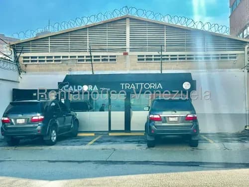 En Venta Fondo De Comercio Ubicado En Los Ruices. Sv