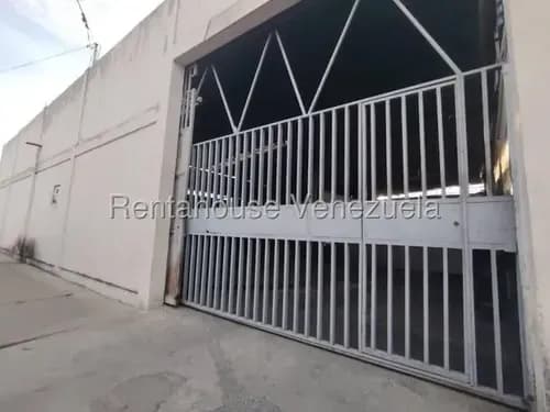 Maritza Lucena Tiene Galpón En Alquiler Con Opción A Compra Al Oeste De Barquisimeto, Excelente Capacidad, Área De Oficina, Ideal Para Teller Mecánico,