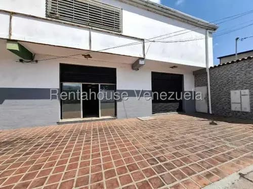 Bray Montoya Alquila Amplio Local Comercial En La Mata Cabudare, Ofrece Espacio Ideal Para Desarrollar Cualquier Actividad Comercial. 2#6#1#2#7#3#0.
