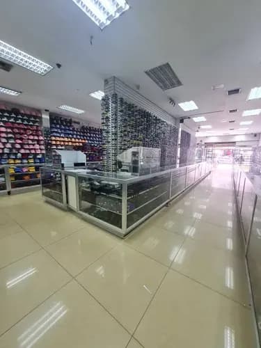 Edificio Comercial Calle Sucre Plc