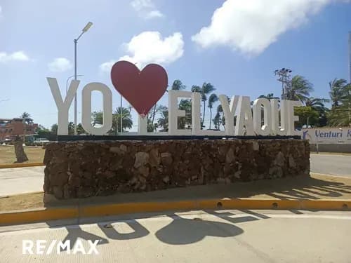 Re/max 2 Mil Vende, Terreno En Lomas De El Yaque, Nueva Esparta, Isla De Margarita